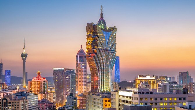 All seven bids for Macau s gaming concessions accepted